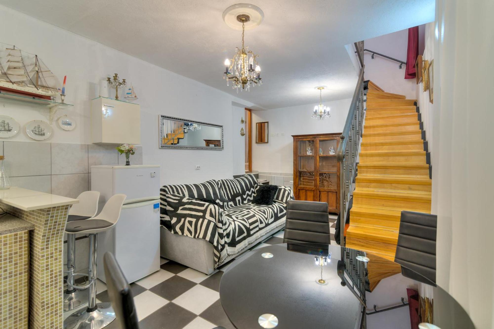 Apartments Princess Сень Экстерьер фото